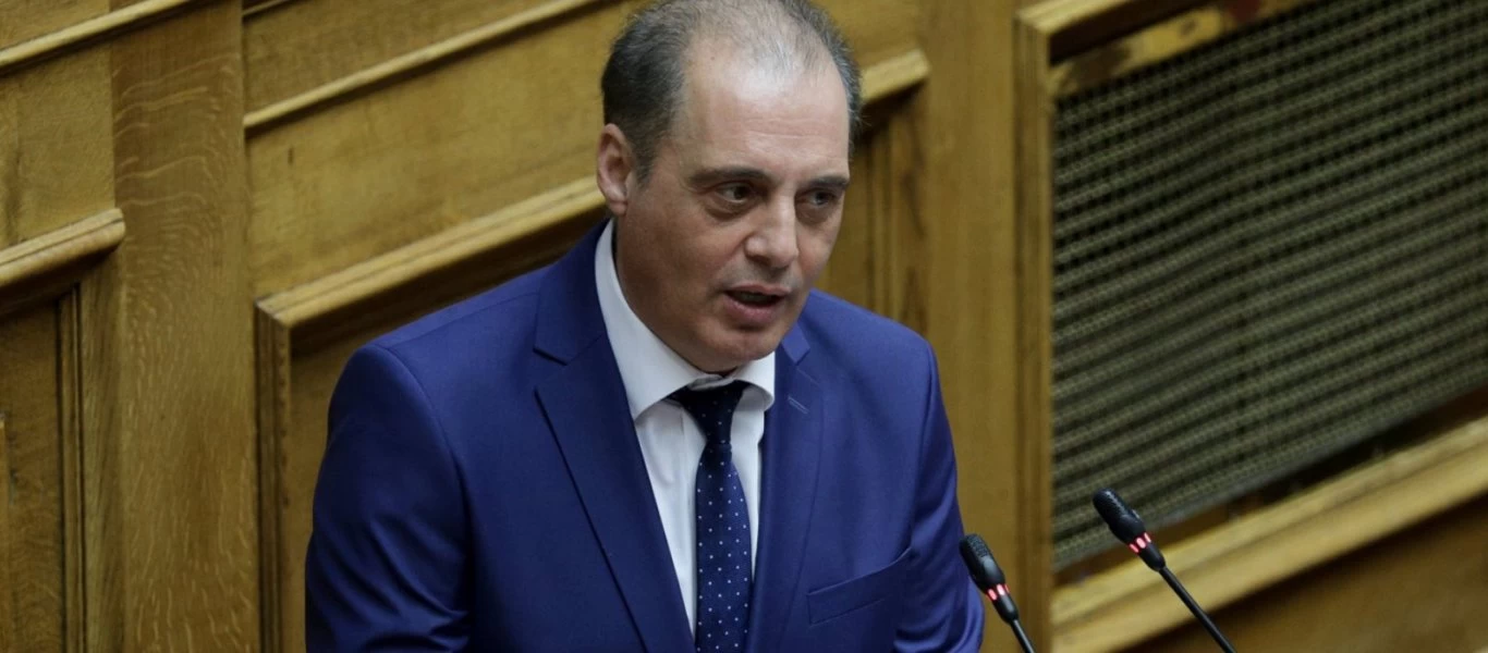 Κ.Βελόπουλος: «Ο Κώστας πήδηξε από το αεροπλάνο για να εγγυηθεί τις δικές μας νύχτες» (φώτο)